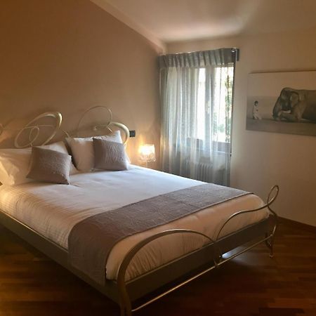 Marie Rose Luxury B&B & Apartment Desenzano del Garda Exteriér fotografie